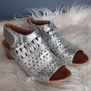 Sheridan MIA Silver Sandals